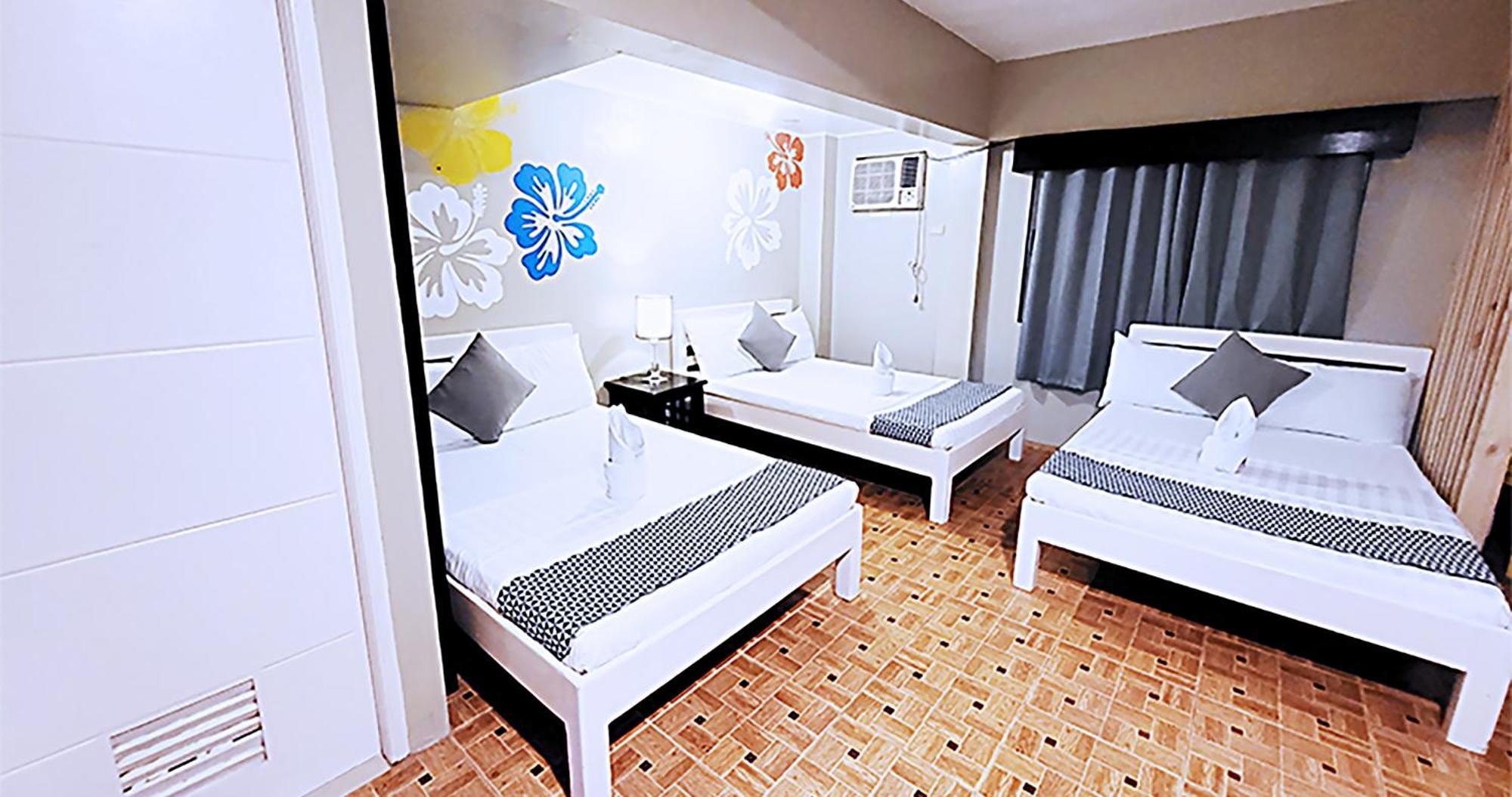 Casa Almarenzo Bed & Breakfast Bolinao Екстер'єр фото