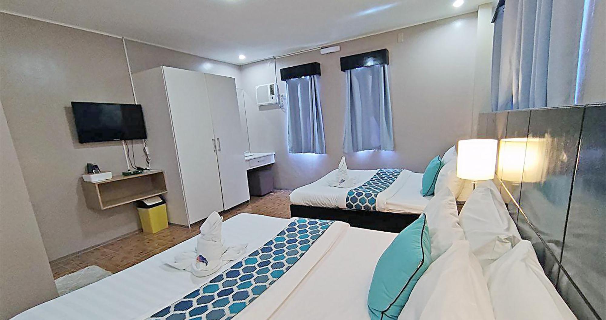 Casa Almarenzo Bed & Breakfast Bolinao Екстер'єр фото